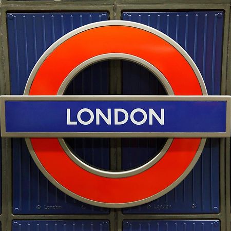 2 Bedroom Flat, Dalston Junction, Londen Buitenkant foto